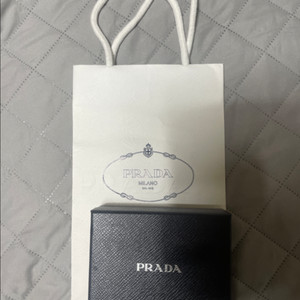 프라다 아코디언 사피아노 카드지갑 풀박스