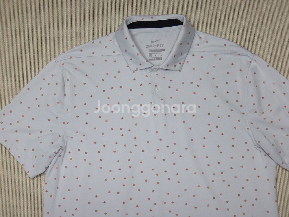(100) 나이키 NIKE 스탠다드핏 카라 반팔 티셔츠--2