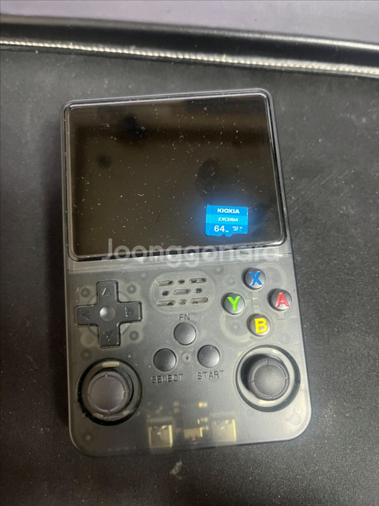 r36s 레트로 게임기+파우치 팝니다.--2