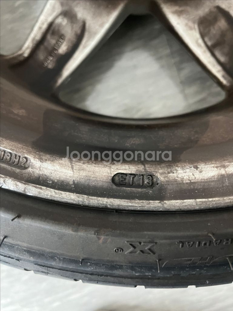 하만휠 8.5J 18인치 휠 타이어 판매합니다--6