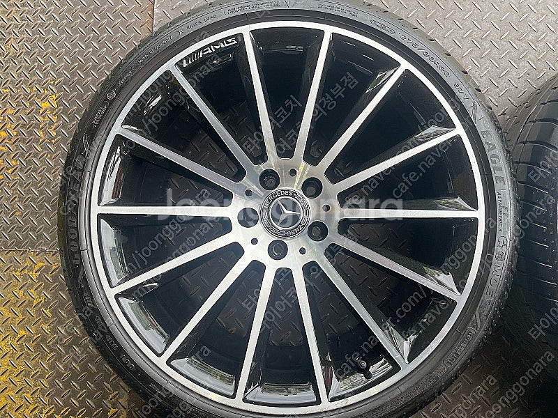 20인치 벤츠 CLS AMG 마차 정품 휠타이어 1대분--4