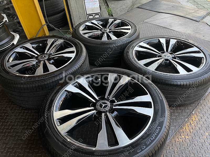 19인치 W222 벤츠S클래스 S500 블랙폴리쉬 순정휠타이어 1대분--2