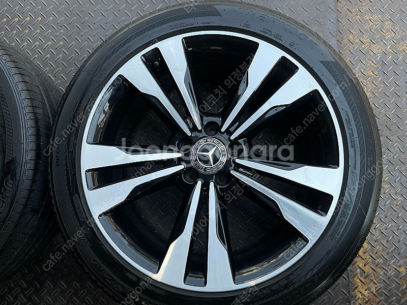 19인치 W222 벤츠S클래스 S500 블랙폴리쉬 순정휠타이어 1대분--4