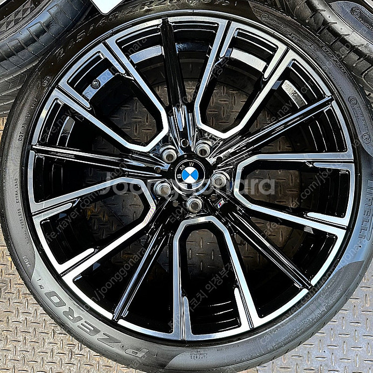 20인치 BMW G12 7시리즈 817M st 블랙폴리...--2