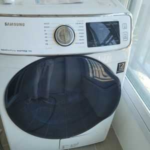 삼성 14kg건조기 DV14N8520kw 급매