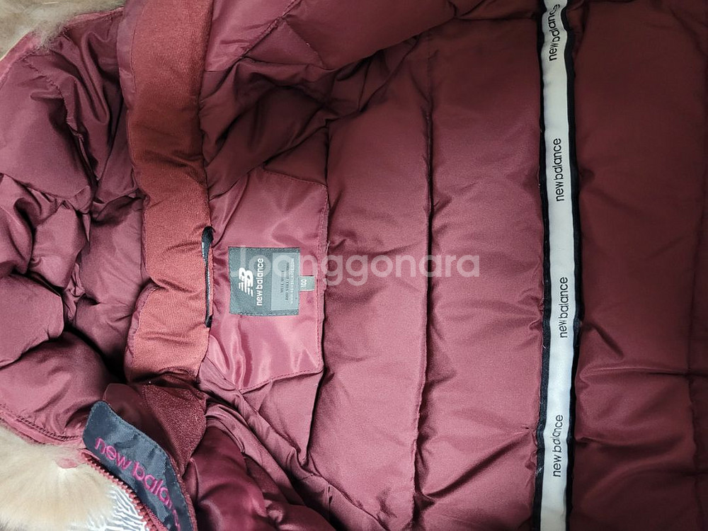 뉴발란스 아동 100사이즈 패딩 만원--1