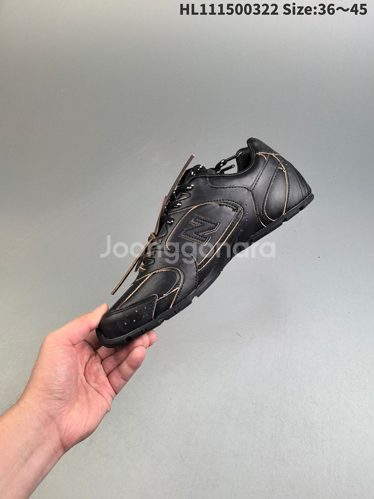 New Balance x Miu Miu 530 SL--1