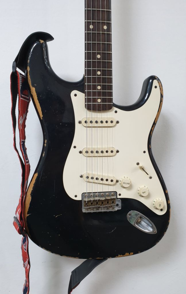 펜더 커스텀 레릭 리미티드 스토라토케스터 일렉기타 이미지