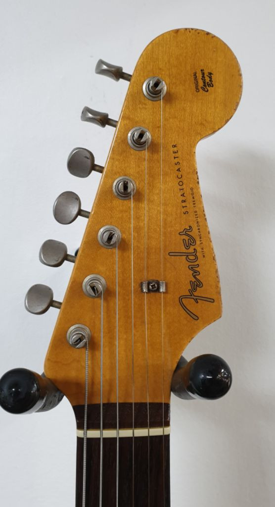 펜더 커스텀 레릭 리미티드 스토라토케스터 일렉기타 이미지