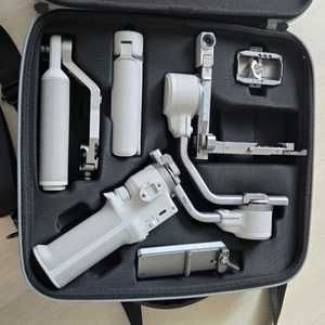 dji rs4 mini콤보 및 파우치 팝니다
