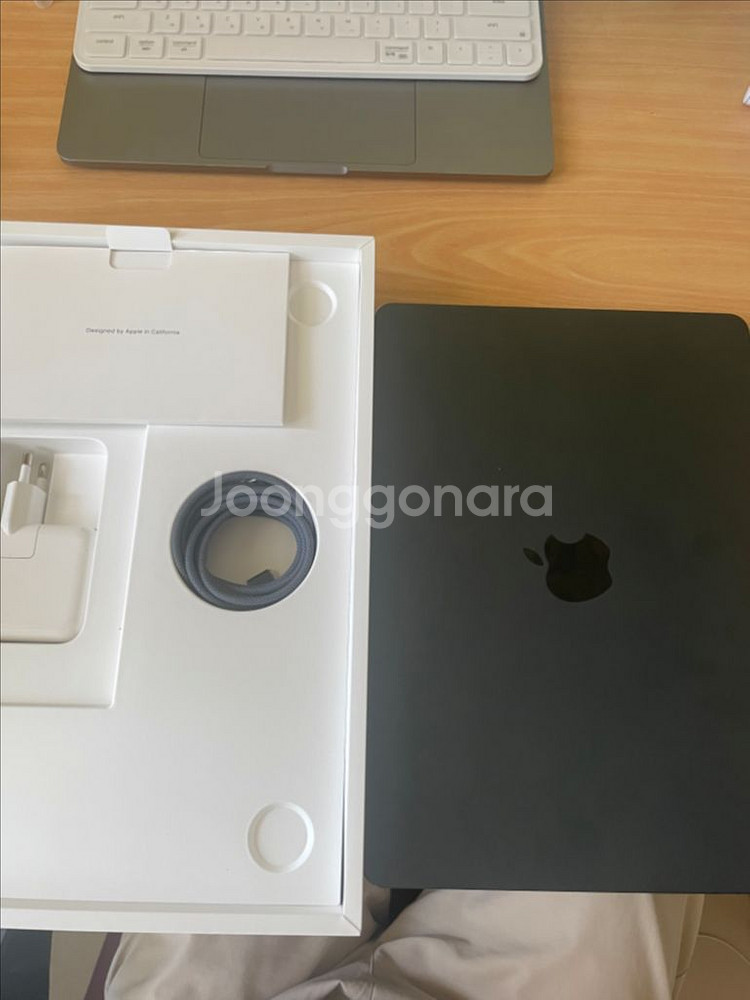 [급처]맥북에어 m2 미드나이트 16gb 512gb--0
