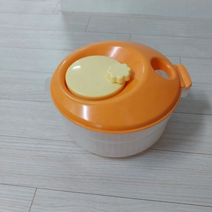 야채탈수기 팝니다.