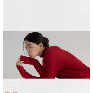 모이아 moia 홀리데이 에디션 홀가먼트 터틀넥