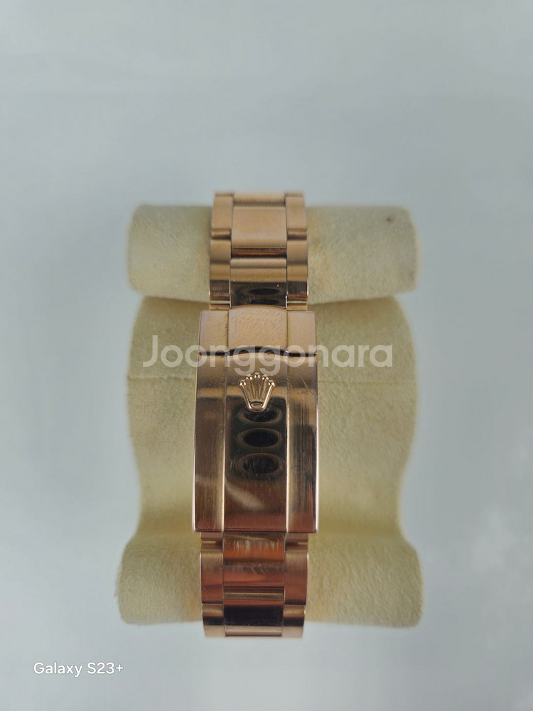 ROLEX 스카이 드웰러 금통시계--7