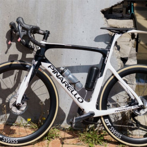 22년 피나렐로 프린스 판매합니다.