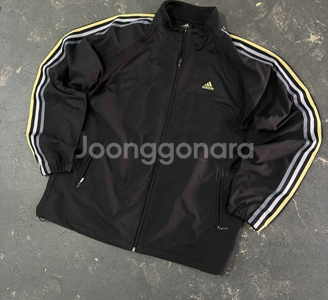 아디다스 삼색 바람막이 자켓 105/XL--0