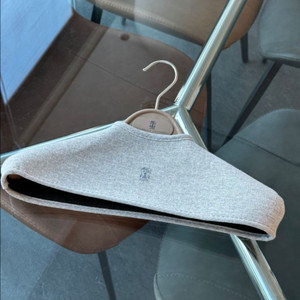 [정품] 브루넬로 쿠치넬리 옷걸이 커버 포함