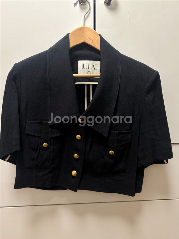 이울라이 자켓 1번 착용후 보관--0