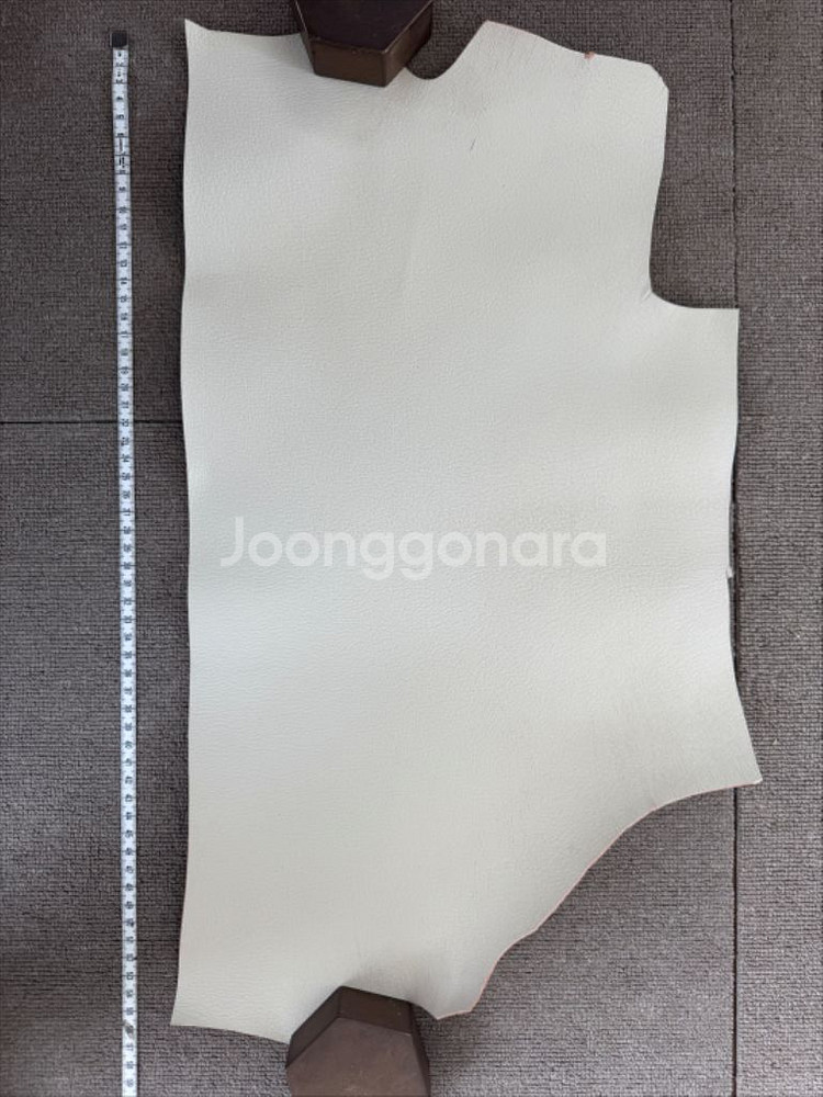 가죽공예 크리스페고트 / 프랑스고트스킨 가죽 8장 일괄--1