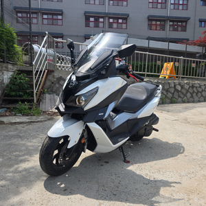 크루심125 21년식 스쿠터