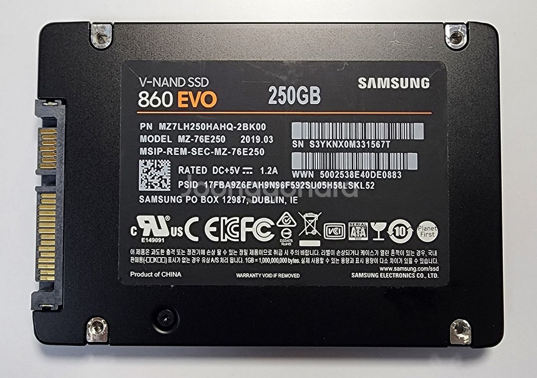 SAMSUNG SSD_860EVO & MZ-76E250--0