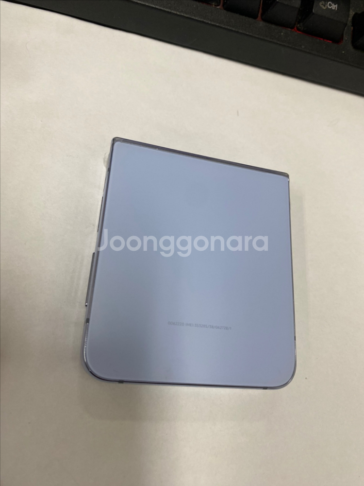 KT 갤럭시Z플립4 블루 A급 256G 무잔상 메인폰--3