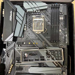 애즈락 z390 extream4 판매합니다