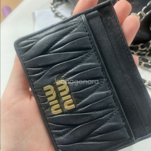미우미우카드지갑