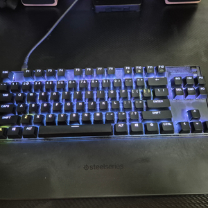 스틸시리즈 apex pro tkl