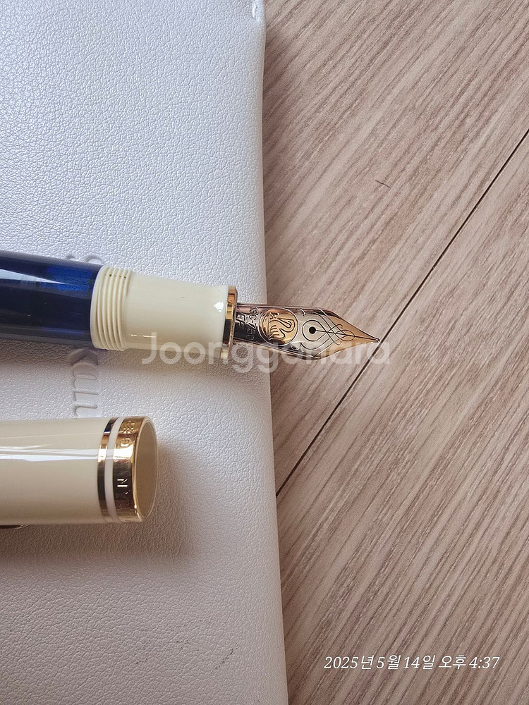 펠리칸 만년필 M800 EF 촉 입니다.--1