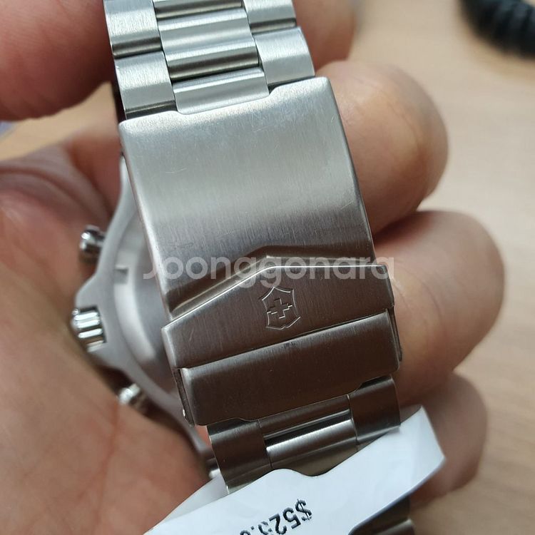 빅토리녹스 VICTORINOX 크로노 메탈 시계--4