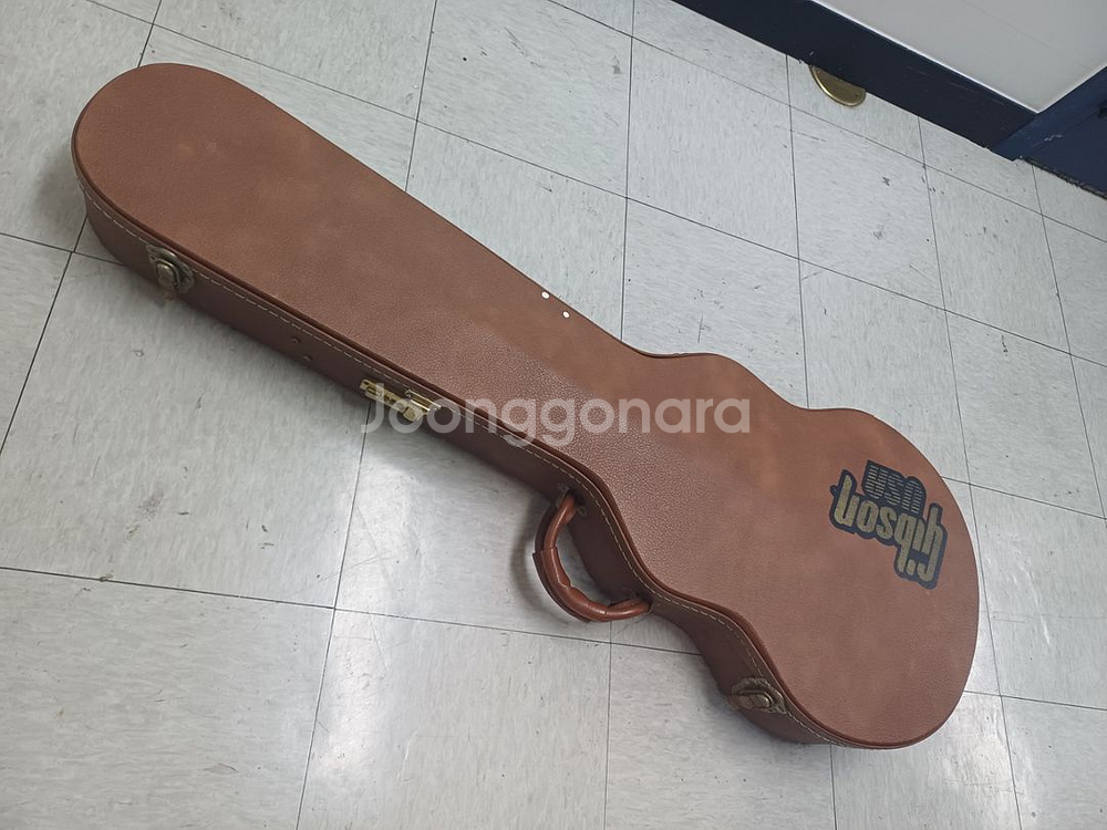 gibson les paul deluxe--0