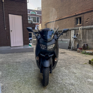 22년식 nmax125 오토바이 팝니다