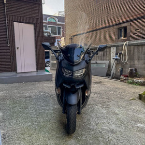 22년식 nmax125 오토바이 팝니다