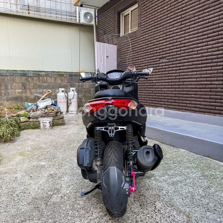 22년식 nmax125 오토바이 팝니다--3