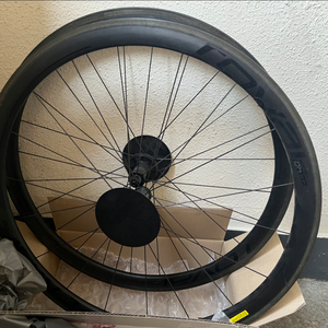로발 CL40 40mm 카본휠셋 판매합니다