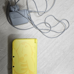뉴큰다수 new 3ds xl 피카츄 에디션