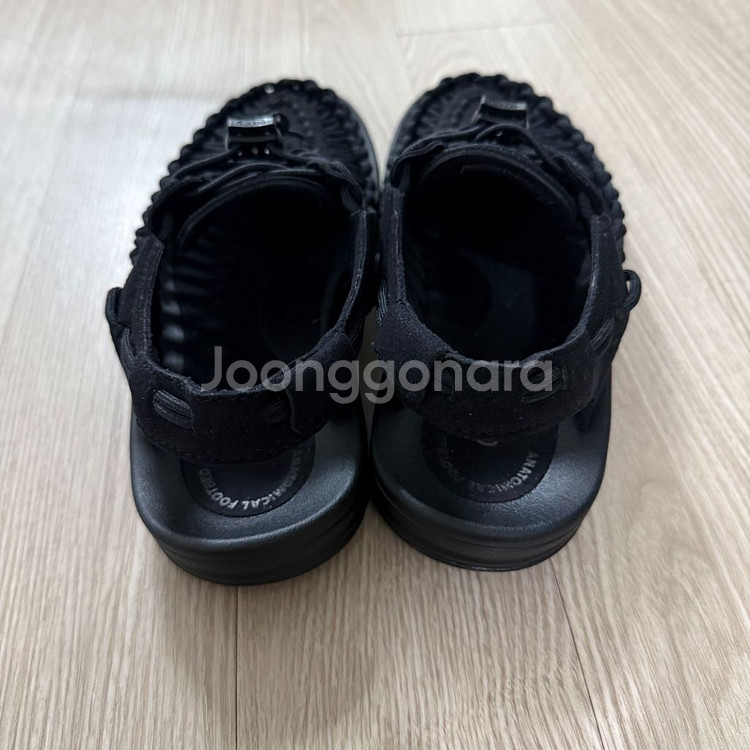 keen 유니크 샌들 (블랙, 240)--3