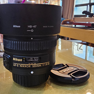 (신품급)니콘 50mm 1.8 단렌즈