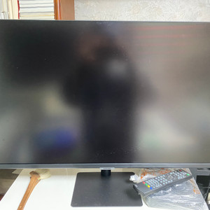 삼성 4k 32인치 M7 s32am700uk 팝니다