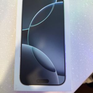 아이폰 16 pro max 512 화이트 미개봉