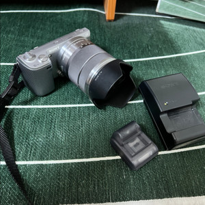 소니 nex-5n 렌즈, 플래시 포함 정품 판매합니다