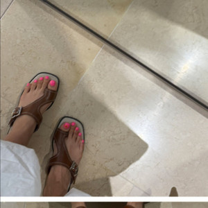 강자매 스티치 샌들255 새상품