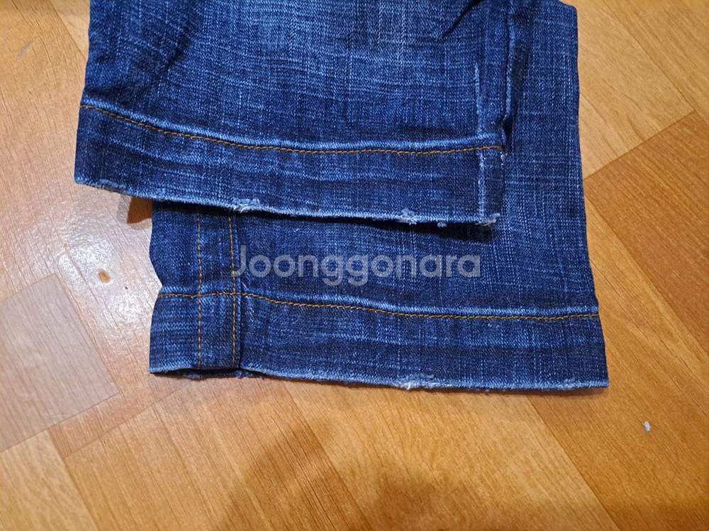 (무료배송)캘빈클라인 와이드핏 일자 청바지(29)--3
