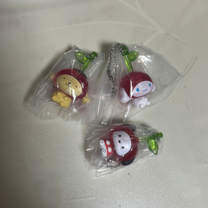 산리오 나카요시 체리 가챠 시나모롤 포챠코 폼폼푸린