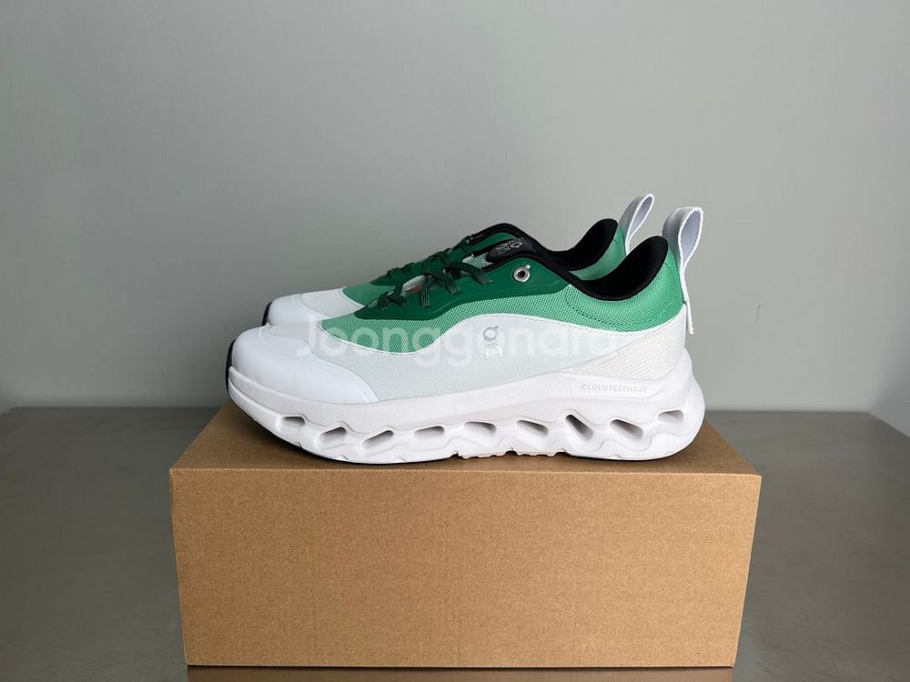 Loewe Sports shoes 로에베 클라우드타일트--8