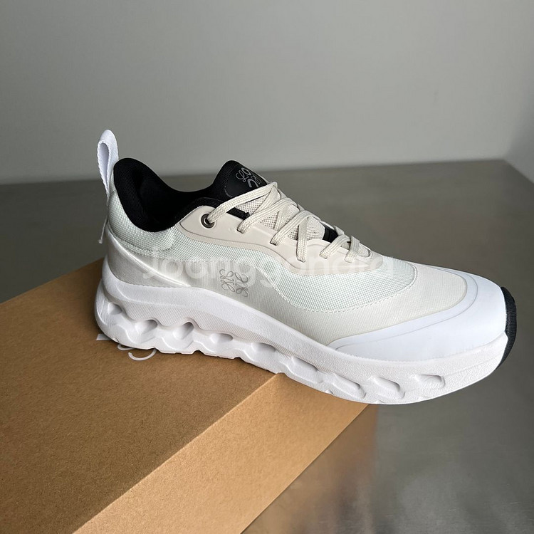 Loewe Sports shoes--6