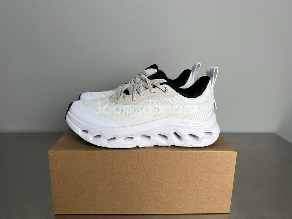 Loewe Sports shoes--8