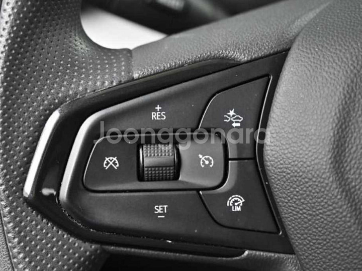 @24년 트랙스 크로스오버 LS@무사고@우주최저가@급매--4