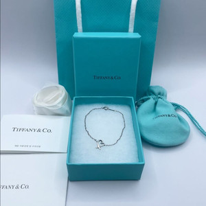 티파니앤코 팔로마 피카소 러빙 하트 팔찌 16.5cm